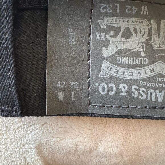 Levi's 501 Black Straight Leg Jeans Timeless Style - Picture 9 of 9